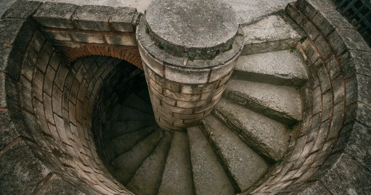 Monte-escalier en colimaçon : faisabilité et alternatives